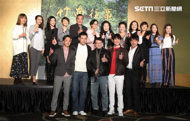 大愛「竹南往事」演員韓瑜、李政穎、楊慶煌、傅小芸、陳熙鋒、柯素雲等，出席上檔記者會。（記者邱榮吉/攝影）