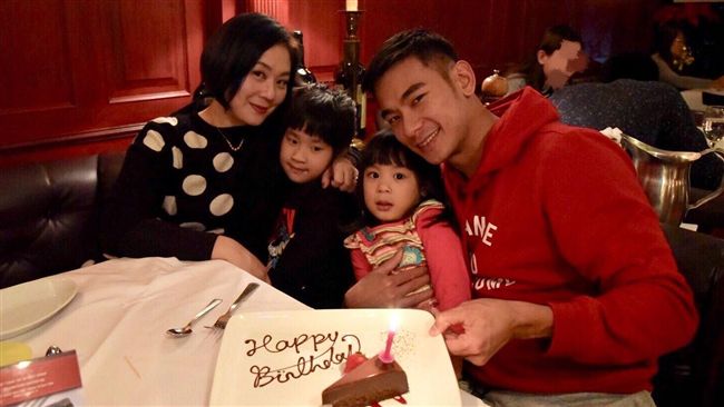 亮哲幫老婆圓夢　三人行不行口碑加演