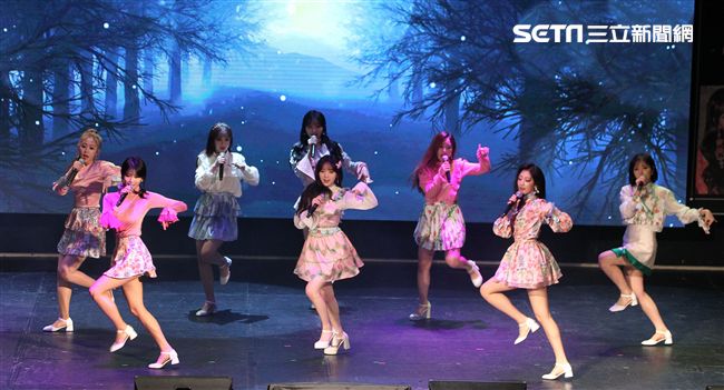 韓國女子團體Lovelyz粉絲見面會。（記者邱榮吉/攝影）