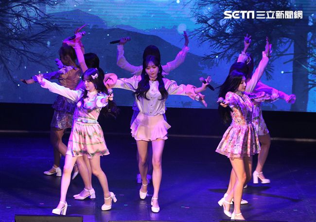 韓國女子團體Lovelyz粉絲見面會。（記者邱榮吉/攝影）