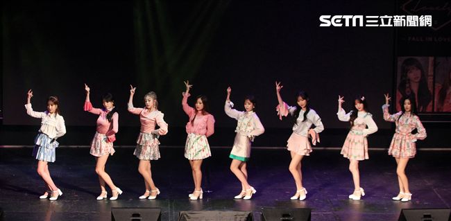 韓國女子團體Lovelyz粉絲見面會。（記者邱榮吉/攝影）