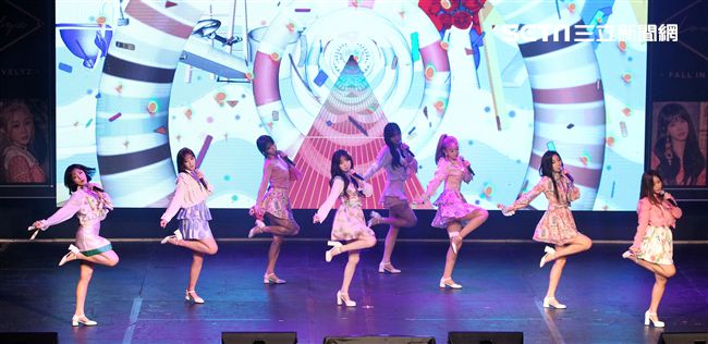 韓國女子團體Lovelyz粉絲見面會。（記者邱榮吉/攝影）