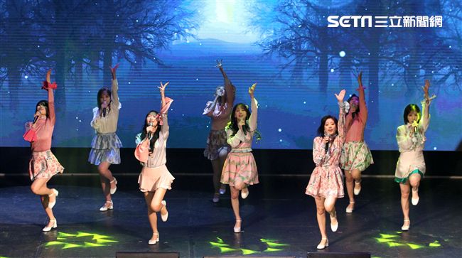 韓國女子團體Lovelyz粉絲見面會。（記者邱榮吉/攝影）