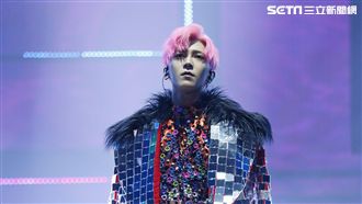 畢書盡守諾！攻蛋一開場就祭出大肌肌