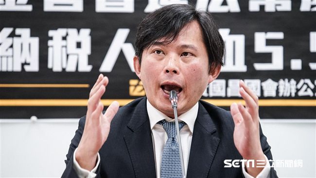 公投應落實制憲　黃國昌：不要再硬凹