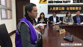 華航員工張書元 張之謙攝
