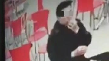 拆牙套試戴沒付錢　館長怒開直播開嗆