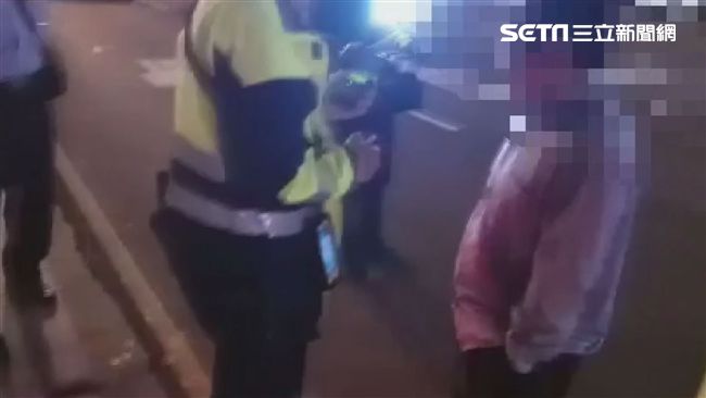 直擊！高雄封橋抓酒駕！90分抓6名