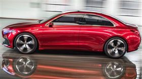 1.3升四缸渦輪引擎沒意外應該會搭載於新一代的A系列與C系列。（圖／Mercedes-Benz提供）