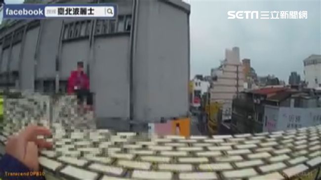 史上最溫馨喊話！女警暖阻婦人跳樓