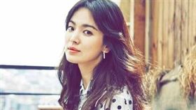 宋慧喬。（圖／翻攝自微博）