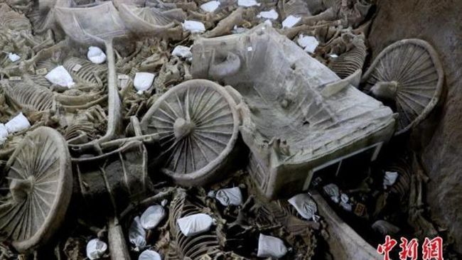 2千年前馬車出土　能打獵還可睡覺