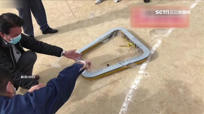 沖繩美軍又出包！直升機零件砸小學生