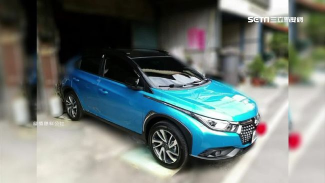 夫買新車狂鍍膜洗車　妻崩潰動怒猛飆