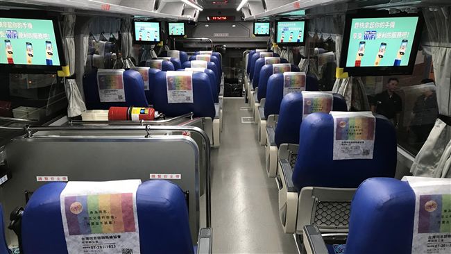 搭國道客運不繫安全帶　強制重罰6千