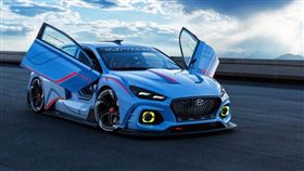 RN 30概念車是由i30為基礎進行改裝。（圖／Hyundai提供）