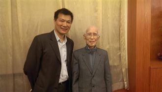 哀慟！余光中病逝　蔡詩萍難過眼眶濕