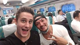 外國型男,馬丁,夢多／臉書