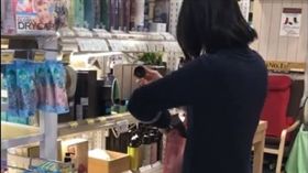  最狂試用法。（圖／翻攝自爆料公社）