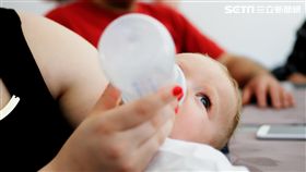 嬰兒,餵奶,哺乳,示意圖/翻攝自Pixabay