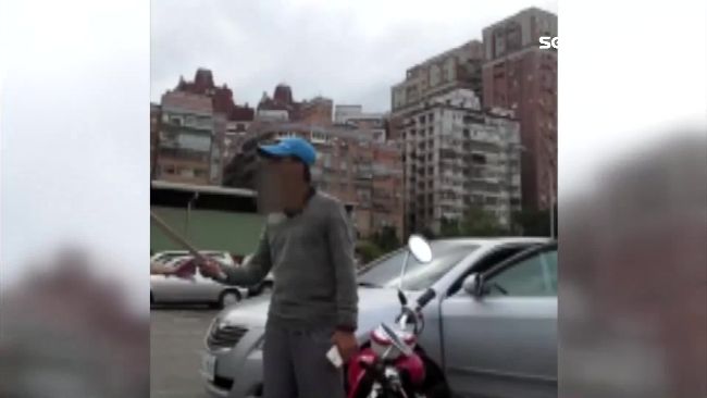 違規被拖吊不付錢　男亮刀恐嚇管理員