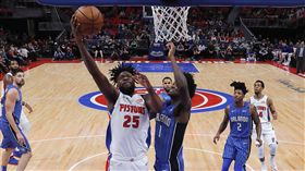 ▲Reggie Bullock（白球衣25號）今日攻下全隊最高20分。（圖／美聯社／達志影像）