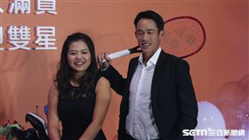 ▲台灣大將贊助網球好手莊吉生（右）和高球女將徐薇淩兩位體壇新星。（圖／記者蔡宜瑾攝影）