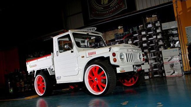 老車化腐朽為神奇　Q版大腳小貨卡