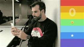 iphone X rainbow Face ID 翻攝APP store