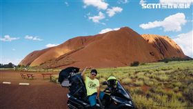 ▲饒舌歌手布朗耗費60天騎摩托車2萬五千公里環澳。（圖／布朗提供）