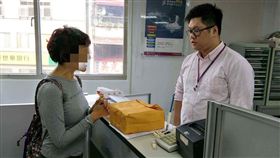 新北市,淡水,台灣銀行,辦事員,林逸翔,淡水警分局,中山路派出所,鄧在軒，詐騙集團，詐騙，詐騙老梗，假檢警