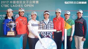 ▲台灣「高球甜心」盧曉晴（中）也特地返台參賽。（圖／記者蔡宜瑾攝影）