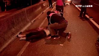 國道車禍路肩求援　駕駛遭貨櫃車撞飛