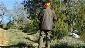 中國大陸,打獵,打鳥,情侶,約會,大鳥（圖／翻攝自Pixabay）
https://goo.gl/AcFqr1