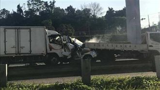 國道連環撞火燒車　3人慘被燒成焦屍