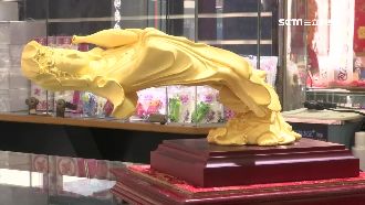 歷劫歸來！黃金觀音竟「下腰90度」