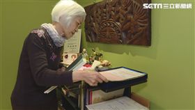 陳敏香女士、曾御慈醫師母親