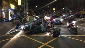 新北市,中和,華中橋,機車,連環車禍,命危,送醫,受傷,車禍