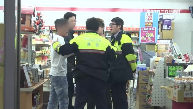 「我要吃大亨堡」醉男拿麵包大鬧超商