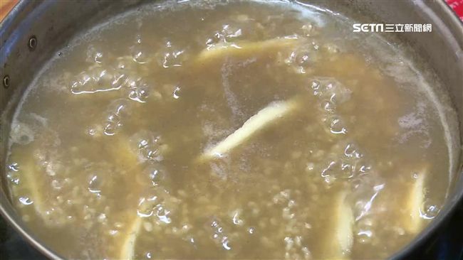 美味「夜明砂」粥！食材真相令人崩潰