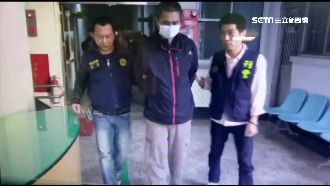 搶落單婦金項鍊　通緝犯逃2年終被逮