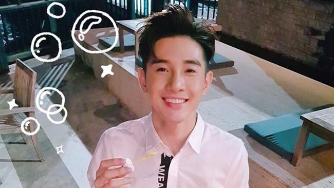 張立昂貼身小物　讓妳耶誕節唇唇欲動