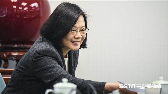 小英重掌民進黨滿月　這些創舉全紀錄