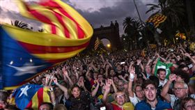 加泰隆尼亞宣布獨立／（圖／美聯社／達志影像）