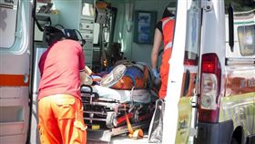 義大利,救護車,加羅法洛,Davide Garofalo(推特)