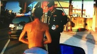 頂18度半裸騎車「我都穿皮衣啦」