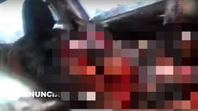 墨西哥,掃射,AK-47,槍殺,車輛,彈孔(https://www.youtube.com/watch?v=O9paQX9vnms)