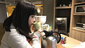 黑咖啡、熱茶等飲料所含的咖啡因會加速代謝，但因為飲品本身營養成分不足，無法提供產熱過程所需的能量。（圖／公關照）