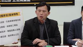 黃國昌　圖／時代力量提供