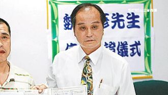 酒醉+抽菸！前鎮長大鬧機艙遭偵辦